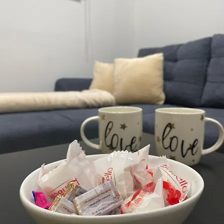 Tim With Private Parking *