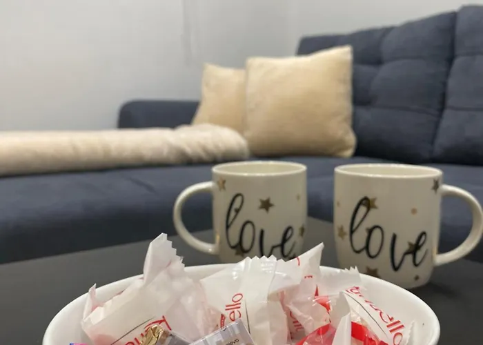 Tim With Private Parking *